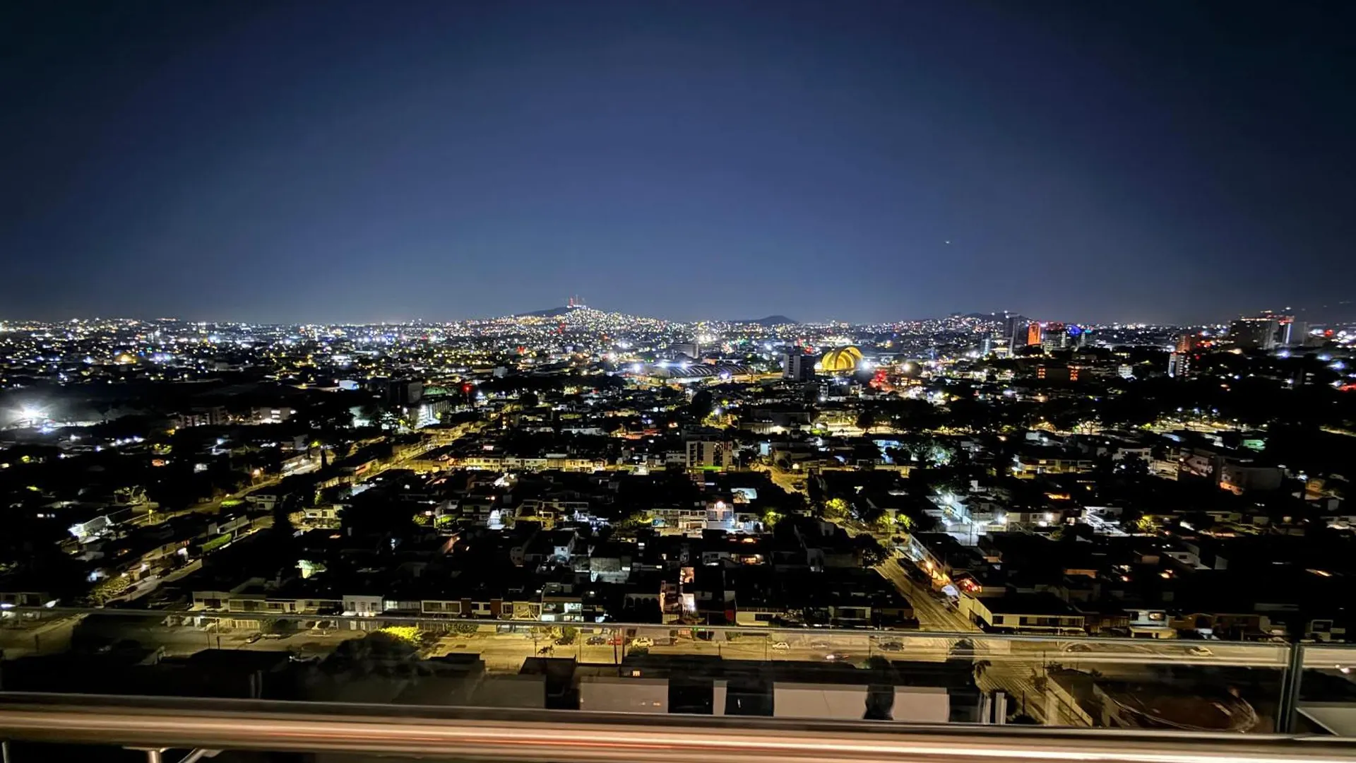 Apartment Luxury Apt Vista Increible Zona Expo Gdl Guadalajara