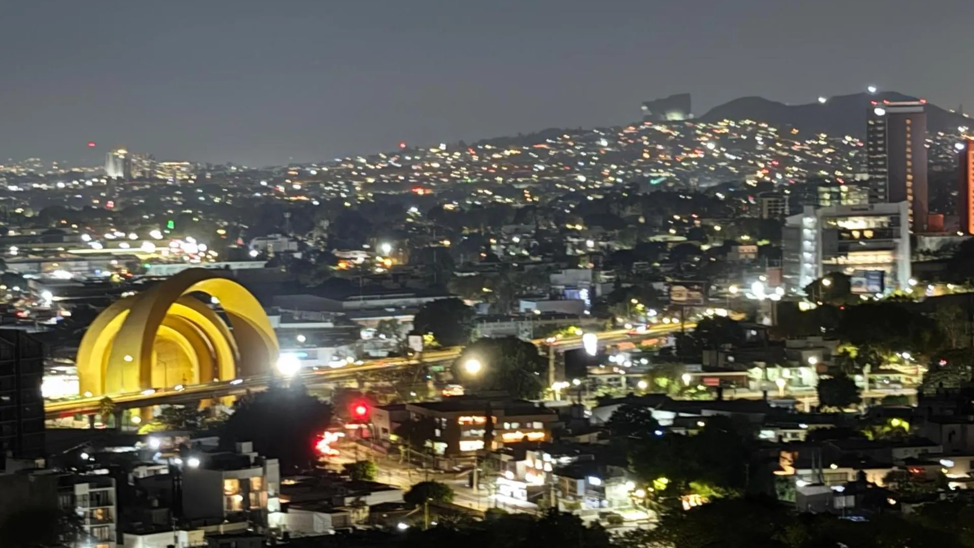 Luxury Apt Vista Increible Zona Expo Gdl Guadalajara Mexico